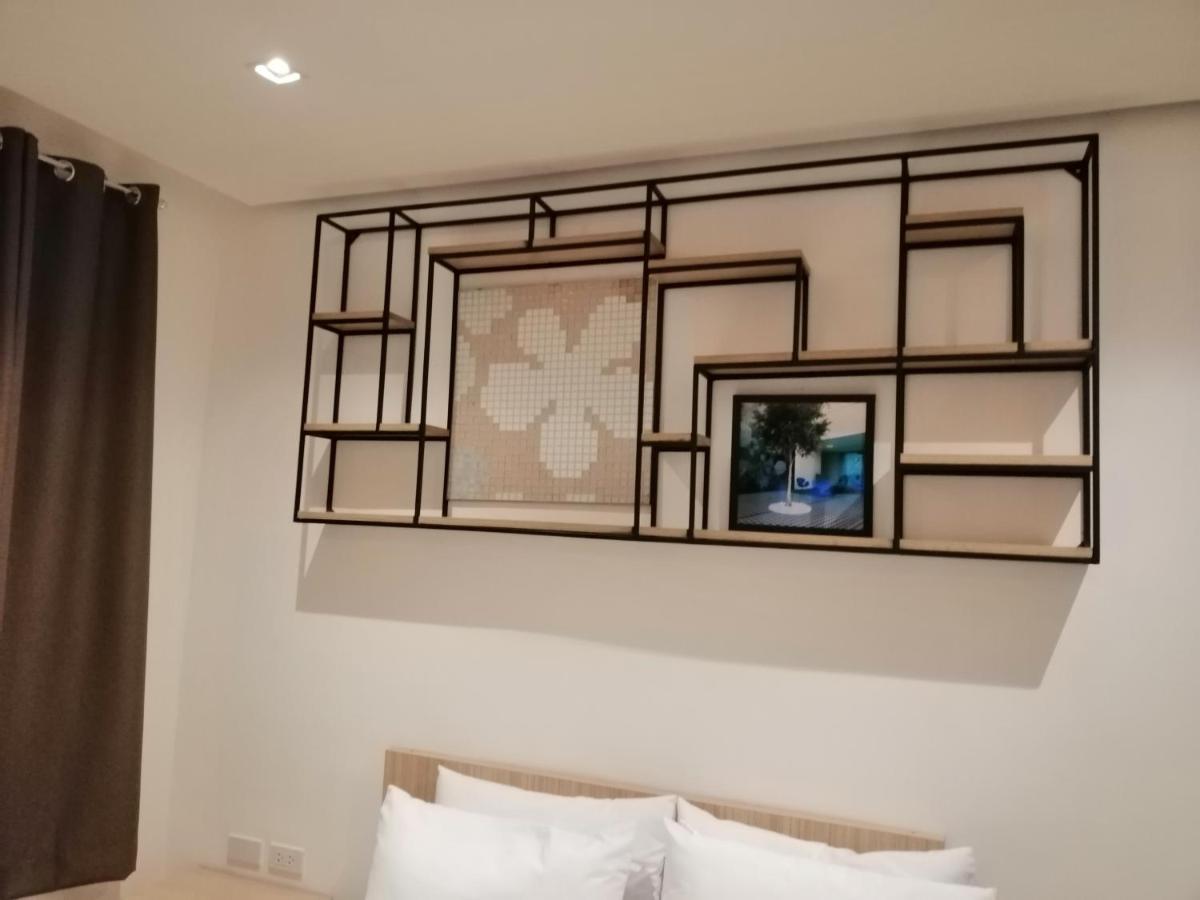 Zen Rooms Hotel Rupert A Baler Buitenkant foto